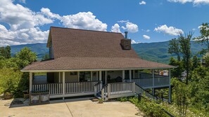 Exterior - If Every View Could Be This Perfect (GATLINBURG)