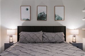 4 chambres, fer et planche à repasser, lit parapluie, Wi-Fi gratuit