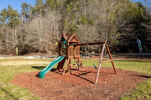 Children's area - Incredible Mountain Views*Unique Property (PIGEON FORGE)