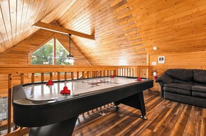 Games room - Views From The Hot Tub That Last For Days (SEVIERVILLE)