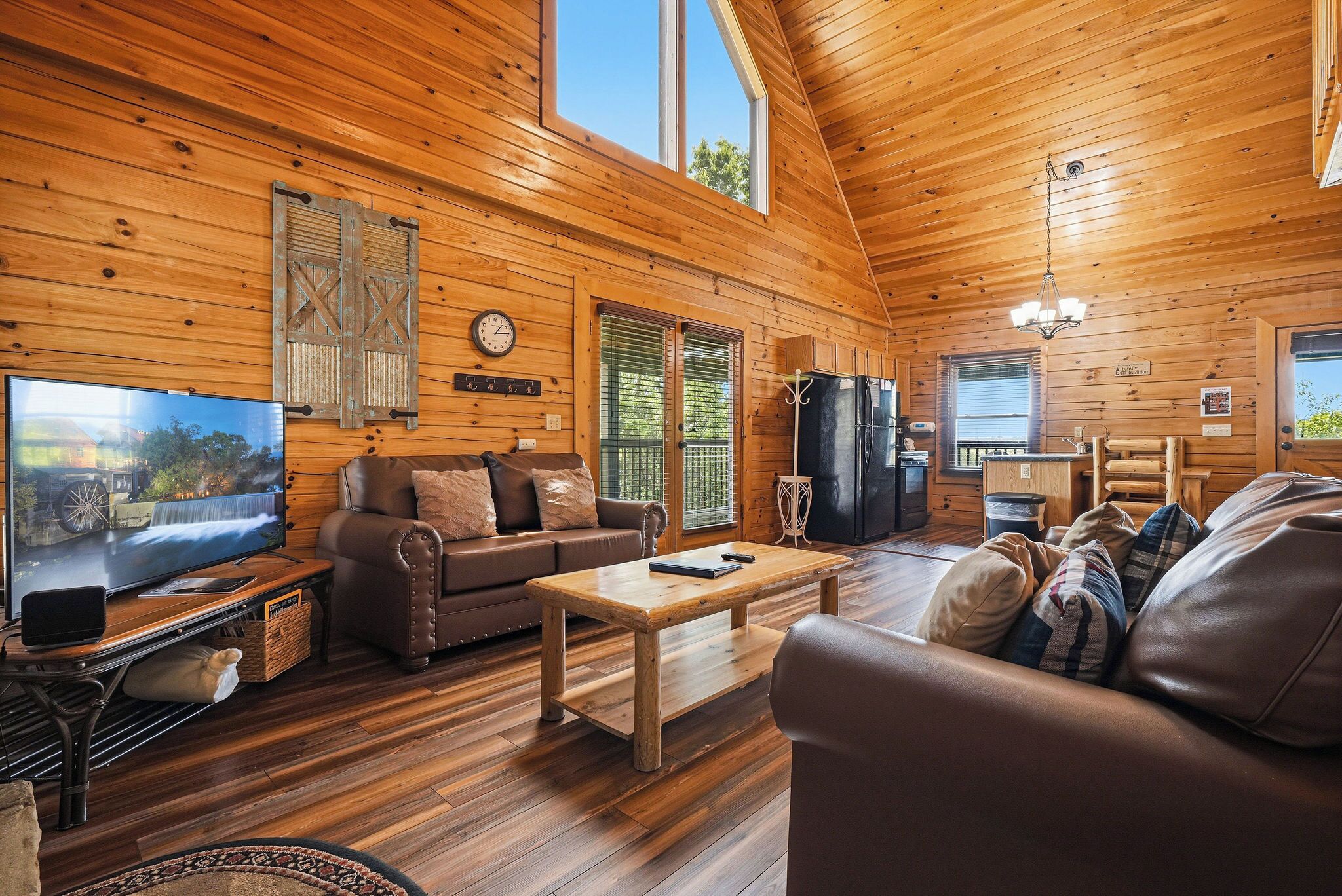 TV, fireplace, video games