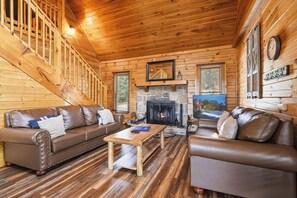 TV, fireplace, video games - Views From The Hot Tub That Last For Days (SEVIERVILLE)