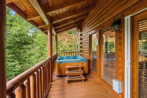 Terrace/patio - Resort Settings For Family Cabins (SEVIERVILLE)