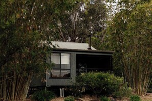 Exterior - Tuckeroo Cottages - Blue Wren Cottage (Rathdowney)