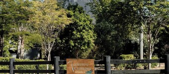 Tuckeroo House and Gardens