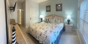 3 bedrooms, travel cot, free WiFi, bed sheets - Cozy Modern Golf Retreat at the Beach
(North Myrtle Beach)