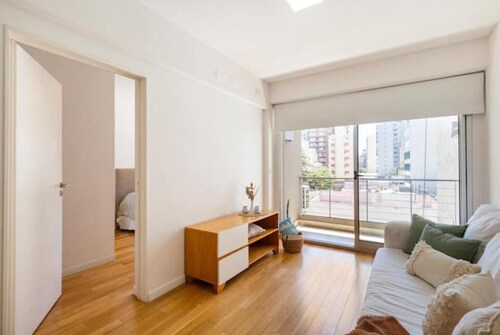 Modern New Apartment .location and Sun all day