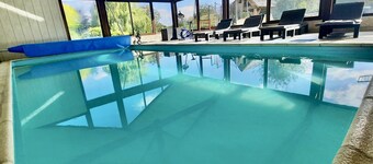 Holiday Home 'O Gîte Bleu' with Private Pool, Private Garden and Wi-Fi