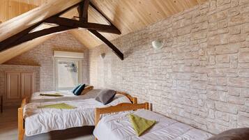 4 camere, ferro/asse da stiro, Wi-Fi gratuito, lenzuola