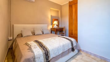 1 Schlafzimmer, Bügeleisen/Bügelbrett, kostenloses WLAN, Bettwäsche