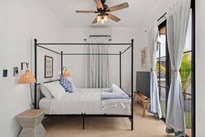 14 chambres, fer et planche à repasser, lit parapluie, Wi-Fi