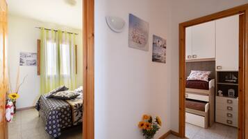 2 sovrum, strykjärn/strykbräda, gratis wi-fi och sängkläder