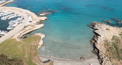 Maison de vacances 'Villetta San Foca' avec jardin privé, Wi-Fi et climatisation