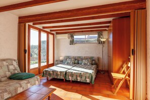 Iron/ironing board, free WiFi - Studio Apartment 'Ukika' with Sea View, Wi-Fi and Air Conditioning (cassis)