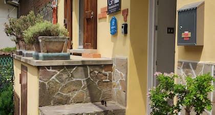 Maison de vacances 'Gnazzano Home' avec vue sur les montagnes, Wi-Fi et climatisation