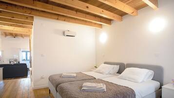 2 bedrooms, free WiFi, bed sheets