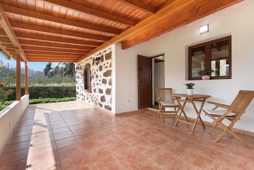 Vacation Apartment 'La Casita De La Abuela Paula' with Sea View, Private Terrace and Wi-Fi