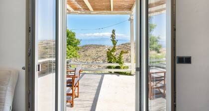 Vacation Home "Black Tower Villa" with Sea View, 2 Private Terraces & Wi-Fi