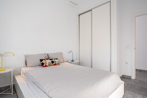 3 makuuhuonetta, ilmainen Wi-Fi, vuodevaatteet