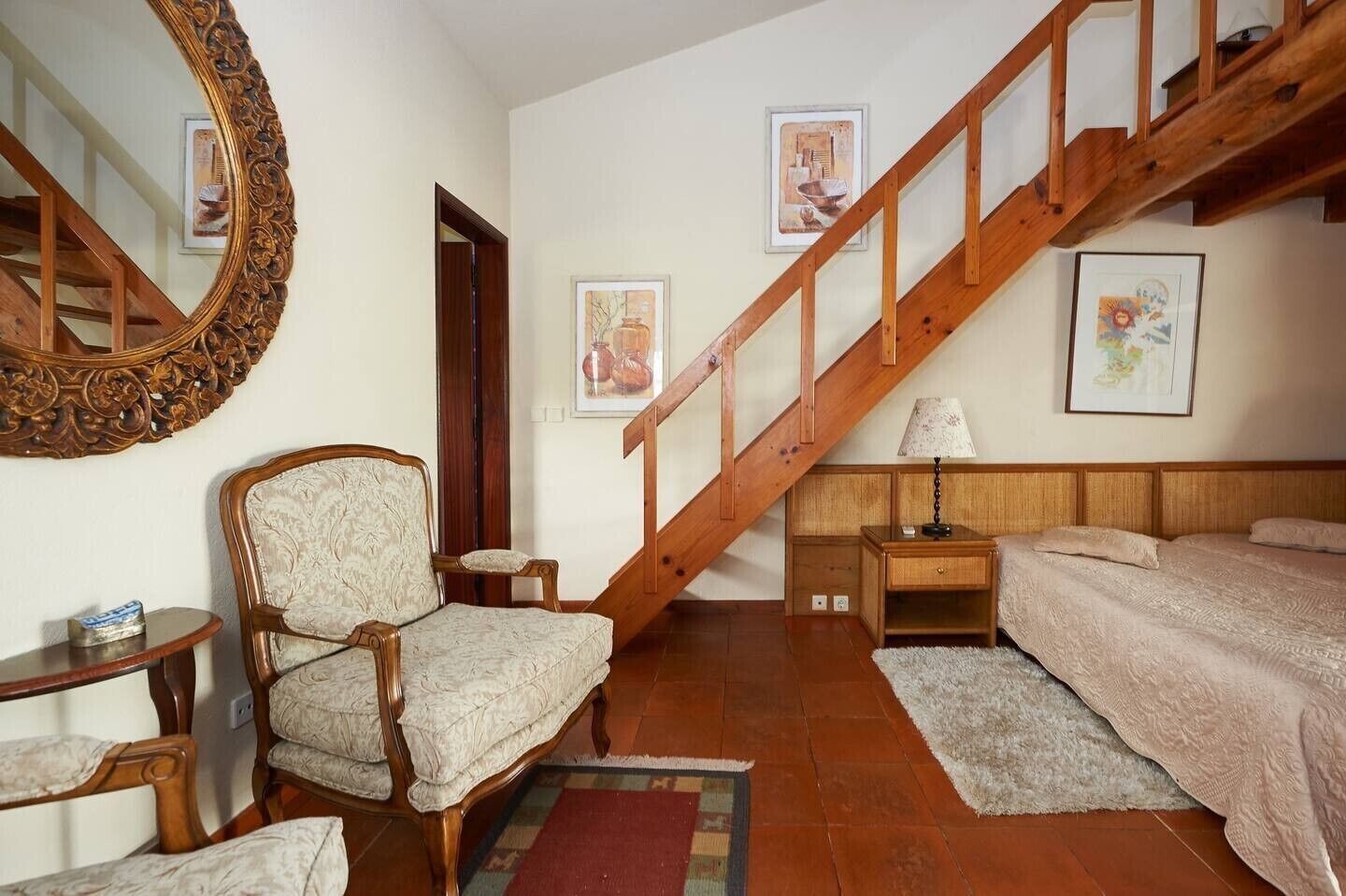 3 dormitoris, planxa i posts de planxar, wifi gratuïta i roba de llit 