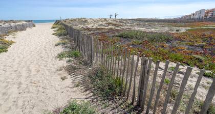 Villa 'Maison 4 Chambres Fb112' with Private Terrace, Wi-Fi and Air Conditioning