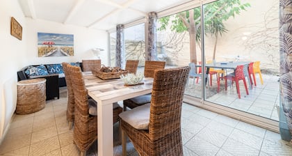 Villa 'Maison Type Canetoise' mit privater Terrasse, WLAN und Klimaanlage