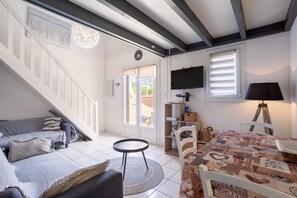 Téléviseur, lecteur de DVD