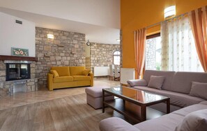 TV, fireplace, DVD player - Beautiful home in Buje (Buje)