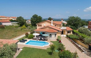 Exterior - Beautiful home in Buje (Buje)