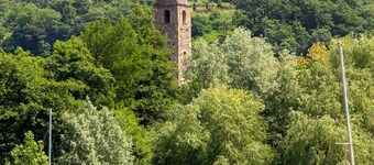 Apartment 'More A Due Passi Dal Lago' with Mountain View and Balcony