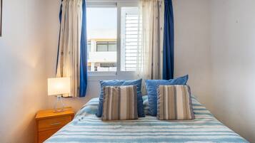 2 habitaciones, wifi gratis y ropa de cama