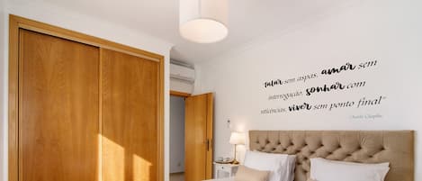 2 habitaciones, tabla de planchar con plancha y wifi gratis