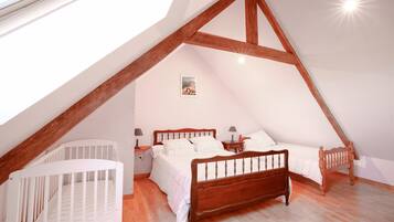 1 chambre, Wi-Fi gratuit, draps fournis