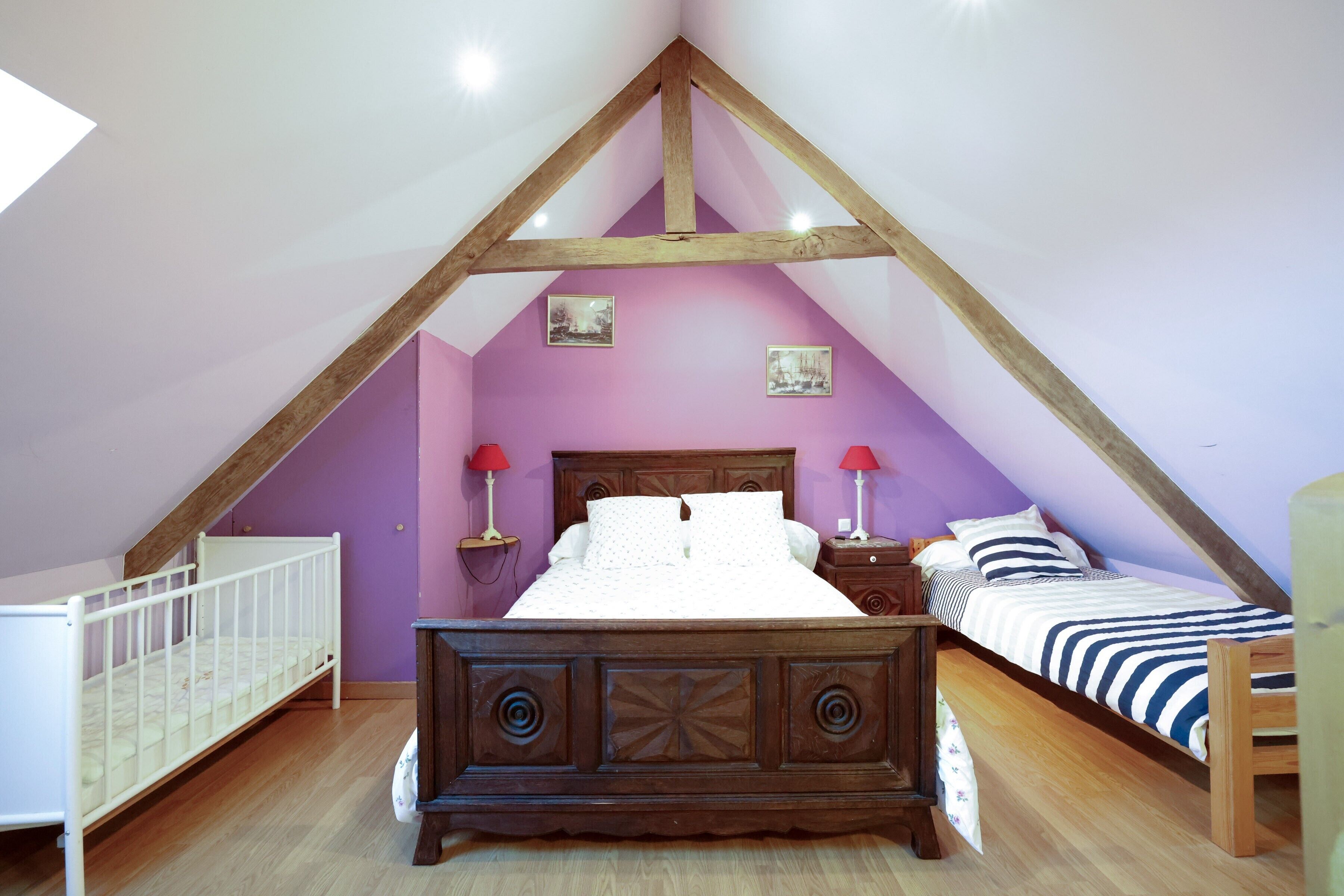 1 bedroom, free WiFi, bed sheets