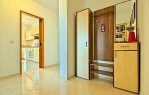 Interior - 2 bedroom nice apartment in Porec (Porec)