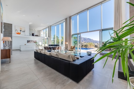 TV, fireplace. Villa 'Maria' Benahavis with Private Pool, Wi-Fi and Air Conditioning