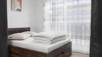 1 dormitorio, tabla de planchar con plancha, wifi gratis y ropa de cama