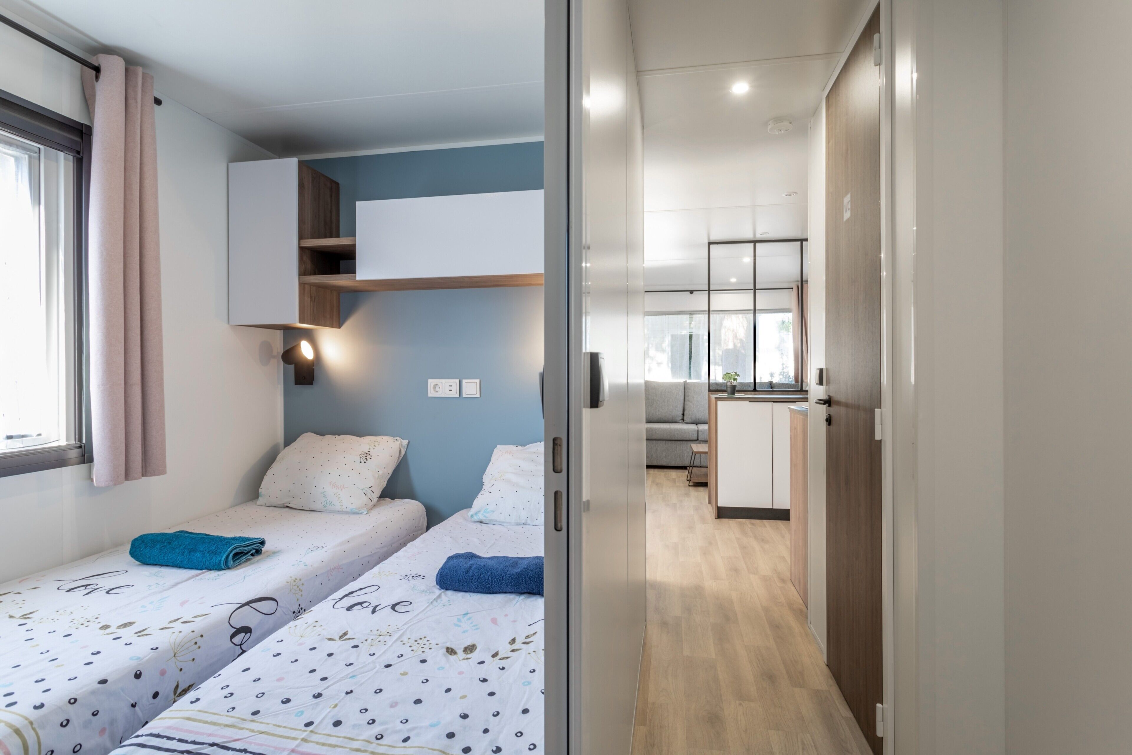 2 bedrooms, iron/ironing board, free WiFi, bed sheets