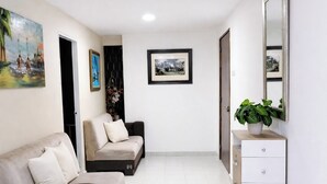Phòng đôi dành cho gia đình | Khu phòng khách