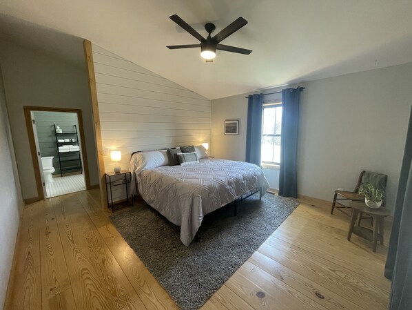 3 bedrooms, free WiFi, bed sheets