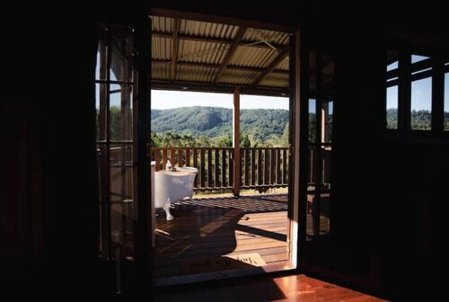 Grey Gum Luxury Farm-stay & Highland Cows.