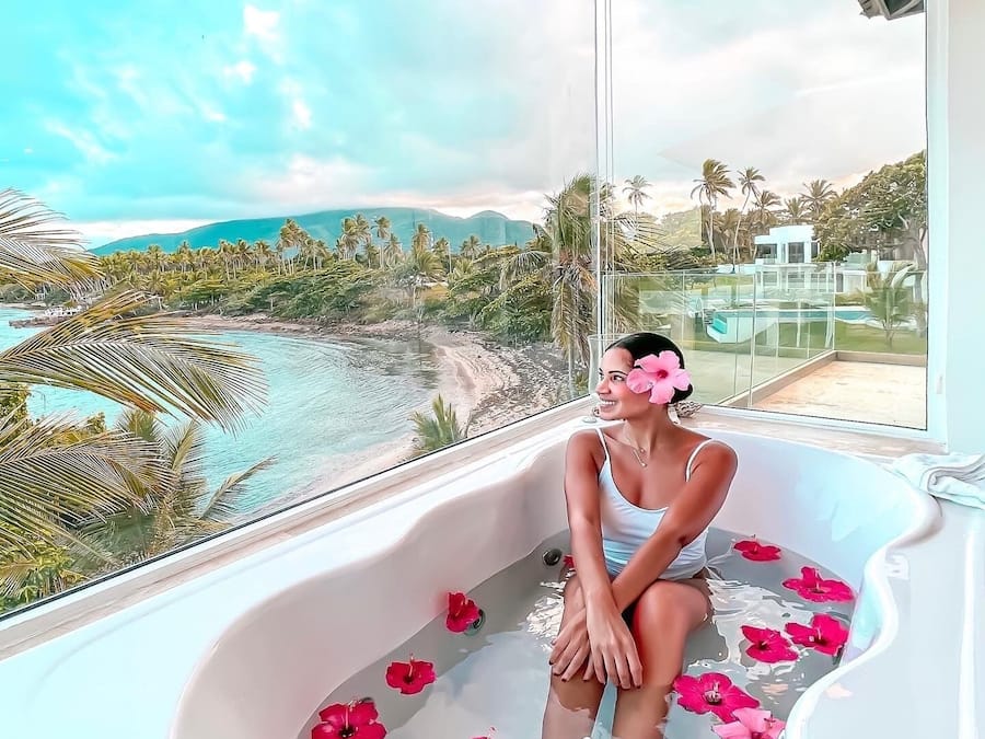 Family Villa, 6 Bedrooms | In-room safe, individually furnished, laptop workspace, blackout drapes