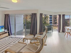 Interior - Mainsail Apt 8 - Heart of Mooloolaba (Mooloolaba)