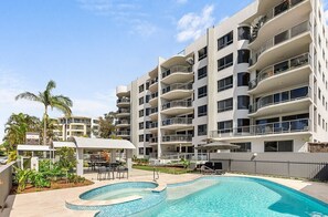 Pool - Riverdance Apt 06 Sum (Mooloolaba)
