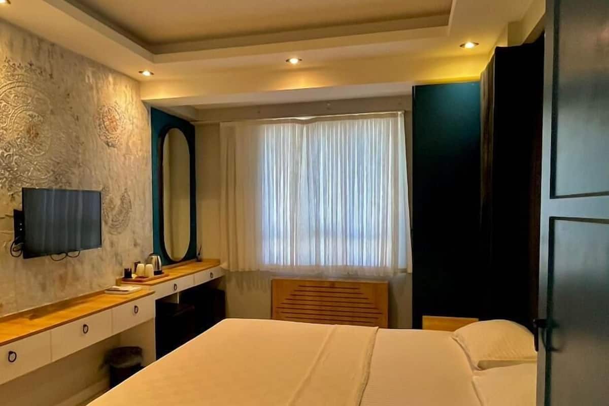 Chambre Romantique | Literie de qualité supérieure, matelas Select Comfort, Wi-Fi gratuit