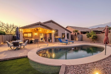 Image de lâhĂ©bergement Gold Canyon Superstition Foothills Retreat w/ Pool
