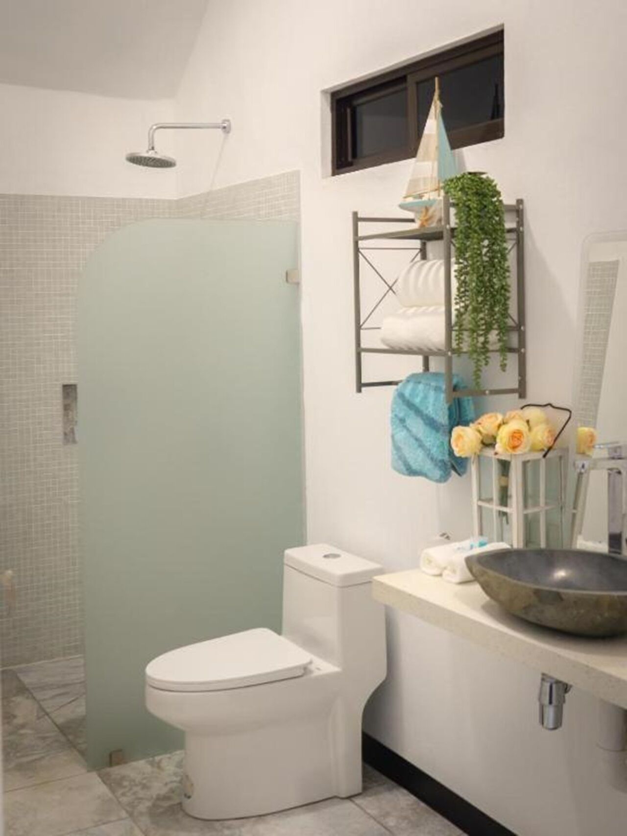 Exclusive Suite | Bathroom | Hair dryer
