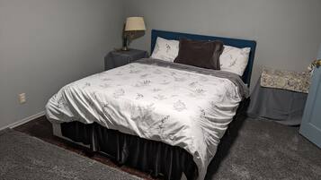 1 chambre, fer et planche Ă repasser, Wi-Fi, draps fournis