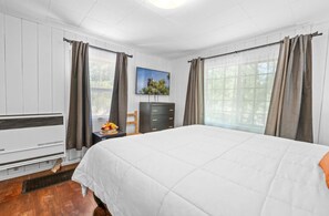 3 عدّة غرف نوم وواي فاي مجانًا وملاءات أسرّة