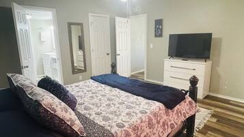 3 Schlafzimmer, Bügeleisen/Bügelbrett, kostenloses WLAN, Bettwäsche